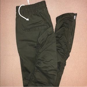 H&M Zipper Pants